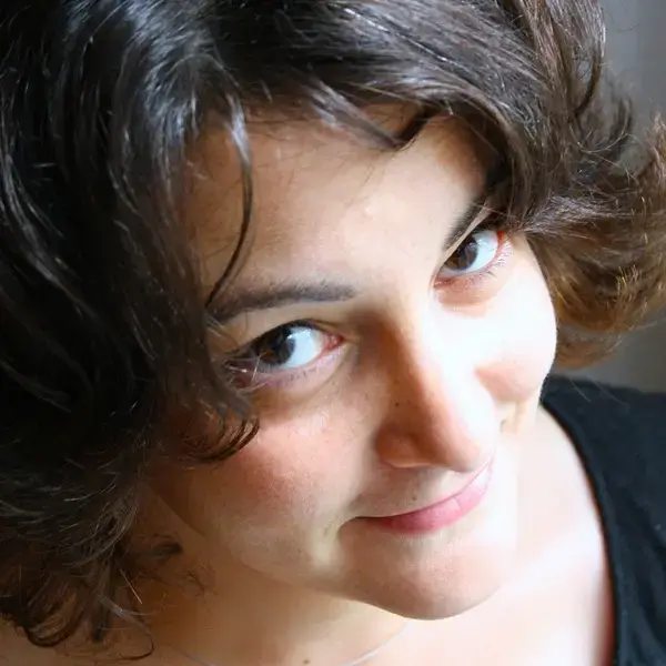 Photo of Cassandra Miller